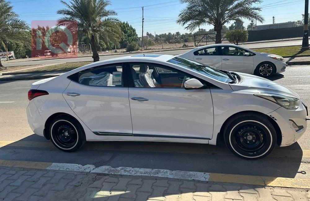 هيونداي النترا